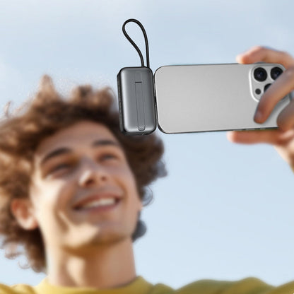 PowerCharge™ | Des journées entières de batterie pleine, même sans électricité !